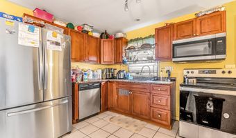 240 Eagle St, Bridgeport, CT 06607