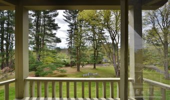 7 Old Depot Rd, Chester, CT 06412
