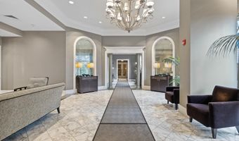 851 N GLEBE Rd 1419, Arlington, VA 22203