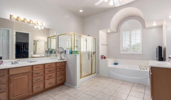 6581 S SALT CEDAR Pl, Chandler, AZ 85249