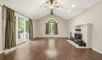 1062 Shady Ln, Ashland, OH 44805