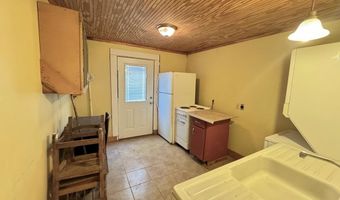 905 N 6th St, Alpine, TX 79830