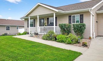 2403 W AMERICAN Dr, Neenah, WI 54956