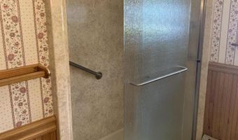 15 Wright St, Amsterdam, NY 12010