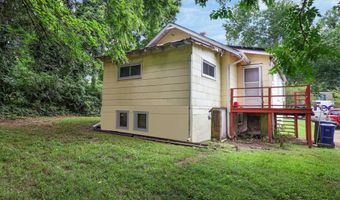3222 M St SE, Washington, DC 20019