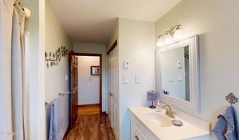 1361 CEMETERY Rd, Montoursville, PA 17754