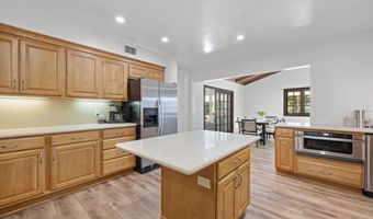 10933 Sunray Pl, La Mesa, CA 91941