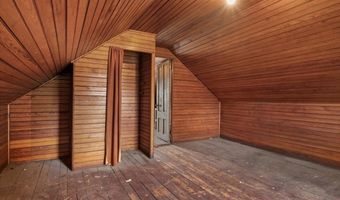 17 Neponset Ave, Boston, MA 02136