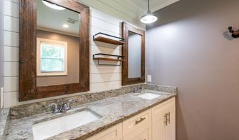 2622 Kellogg Creek Rd, Acworth, GA 30102
