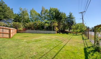 7001 WELCH Ct, Brookings, OR 97415