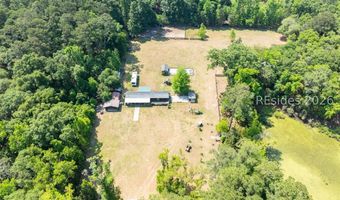 18 Quiet Cove Way, Beaufort, SC 29907