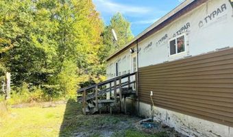 237 Halls Pond Rd, Charlestown, NH 03603