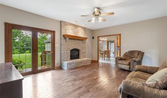 1401 Duke Rd, Augusta, MO 63332