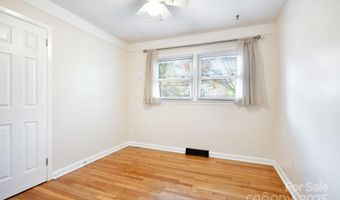 14 Wagon Rd, Asheville, NC 28805