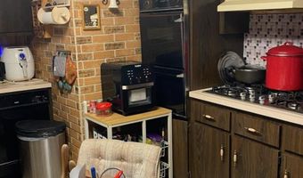 1008 Halliard Ave, Beachwood, NJ 08722