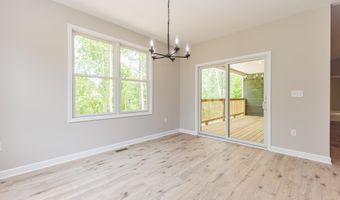 17 Red Oak Dr, Bedford, IN 47421