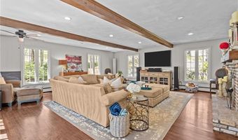 1340 Waterford Dr, East Greenwich, RI 02818