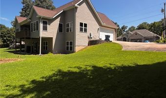 17 Miller Dr, Bella Vista, AR 72715