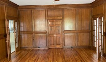 917 Holley Lake Rd, Aiken, SC 29803