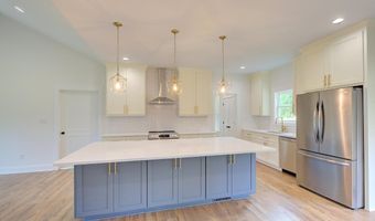 410 Edgewood Dr, Belton, SC 29627