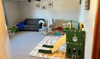 850 E Mill St, Akron, IA 51001