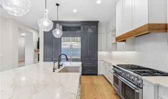 2575 Turtle Head Peak Dr, Las Vegas, NV 89135