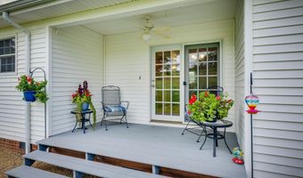 463 Pine Ridge Dr, Afton, TN 37616