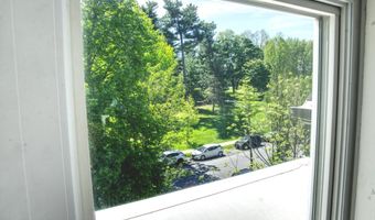 63 S Lake Ave, Albany, NY 12203