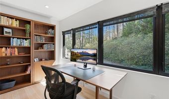 1807 Lenox Rd NE, Atlanta, GA 30306