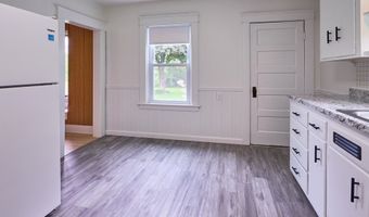 304 South St, Auburn, MA 01501