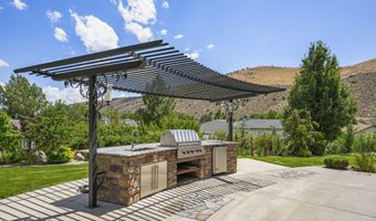 3743 Margarets Ct, Carson City, NV 89701