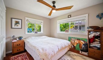 1633 KUAHALE St, Kapaa, HI 96746