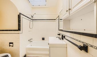 3220 SEQUOIA Ave, Baltimore, MD 21215