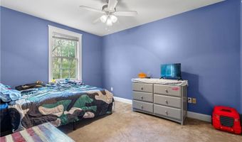 16 Karen Dr, Hopkinton, RI 02832