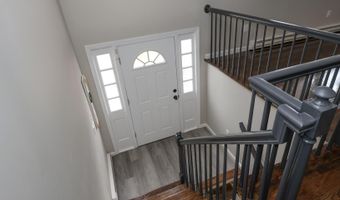 377 High St, Candia, NH 03034