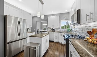 1220 Sedgewood Trl, Algonquin, IL 60102