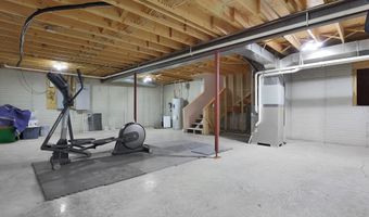 3040 Clifford Ave, Ashville, OH 43103