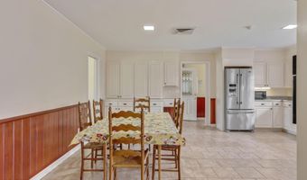 1215 N State St, Abbeville, LA 70510