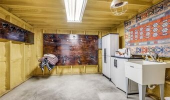 174 County Road 2690, Alvord, TX 76225