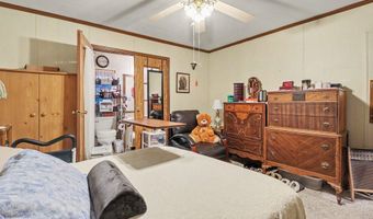 17039 3rd St, Arcadia, MI 49613