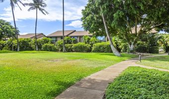 15 KULANIHAKOI St 12E, Kihei, HI 96753