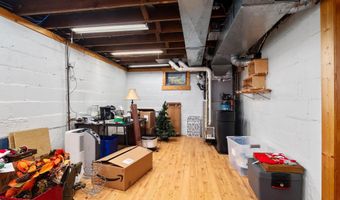 815 Midway Dr, Auburn, IN 46706