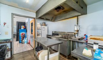 804 S Dixon, Alma, GA 31510