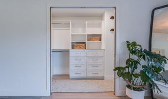641 Bayview Dr, Aptos, CA 95003