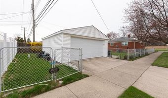 7252 LUANA Ave, Allen Park, MI 48101