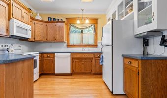 922 Fillmore St, Alexandria, MN 56308