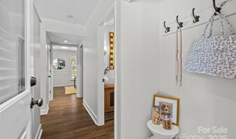 1811 Manor Mill Rd, Charlotte, NC 28226
