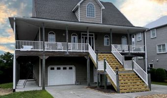 108 Kiawa Way, Atlantic Beach, NC 28512