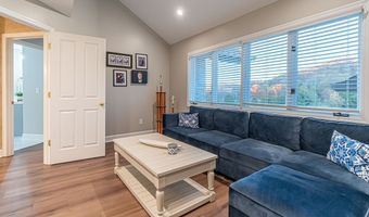 469 Winterham Dr, Abingdon, VA 24211