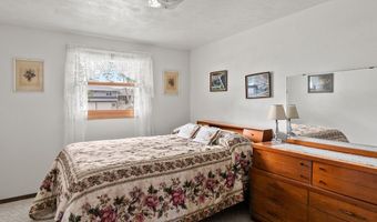 55 Villa Hgts Ct, Algoma, WI 54201